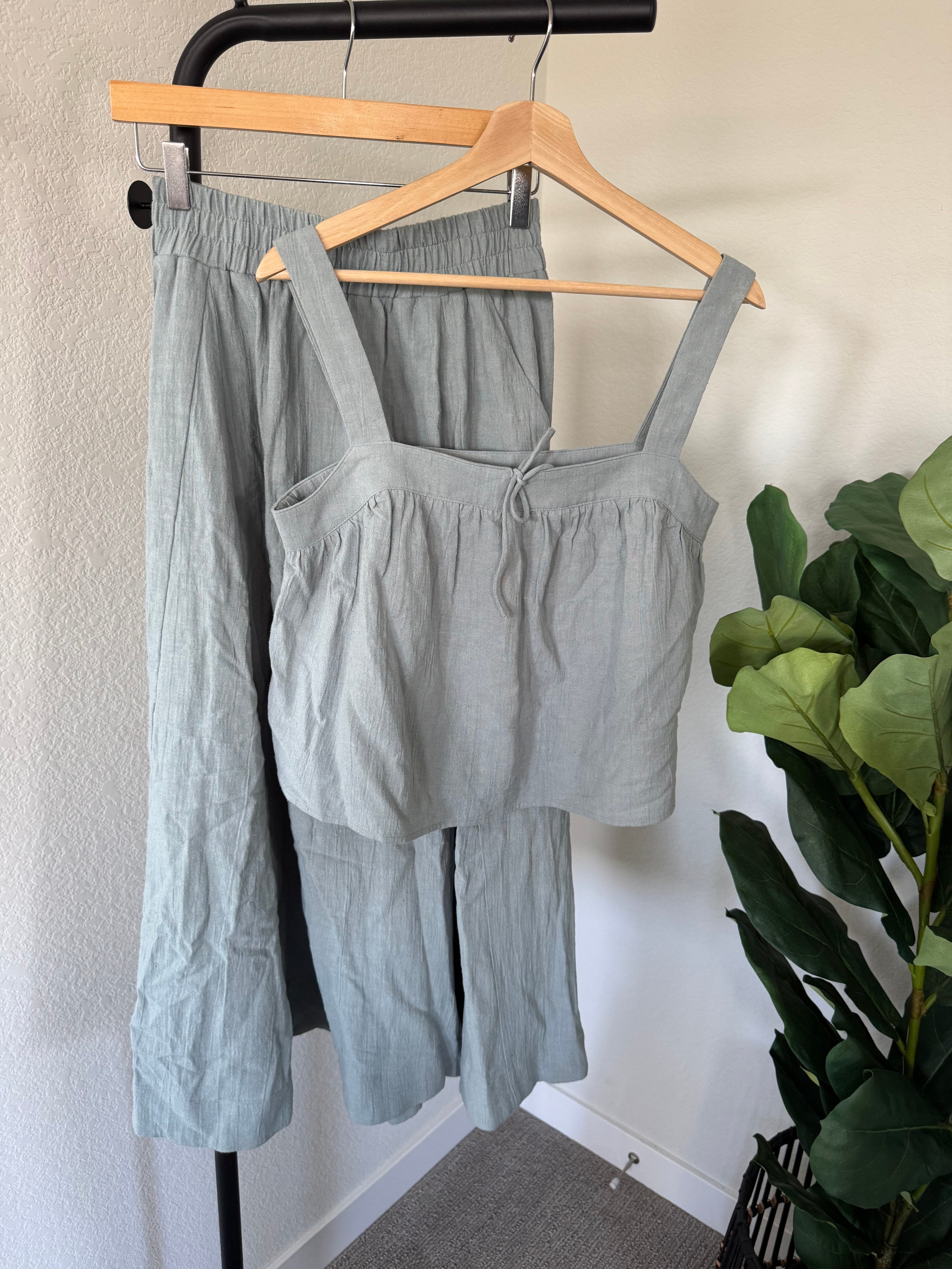 FEW MODA X Ali Sisto Daniel Skirt & Top Set