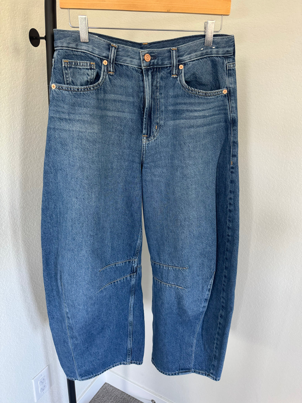 GAP High Rise Horseshoe Barrel