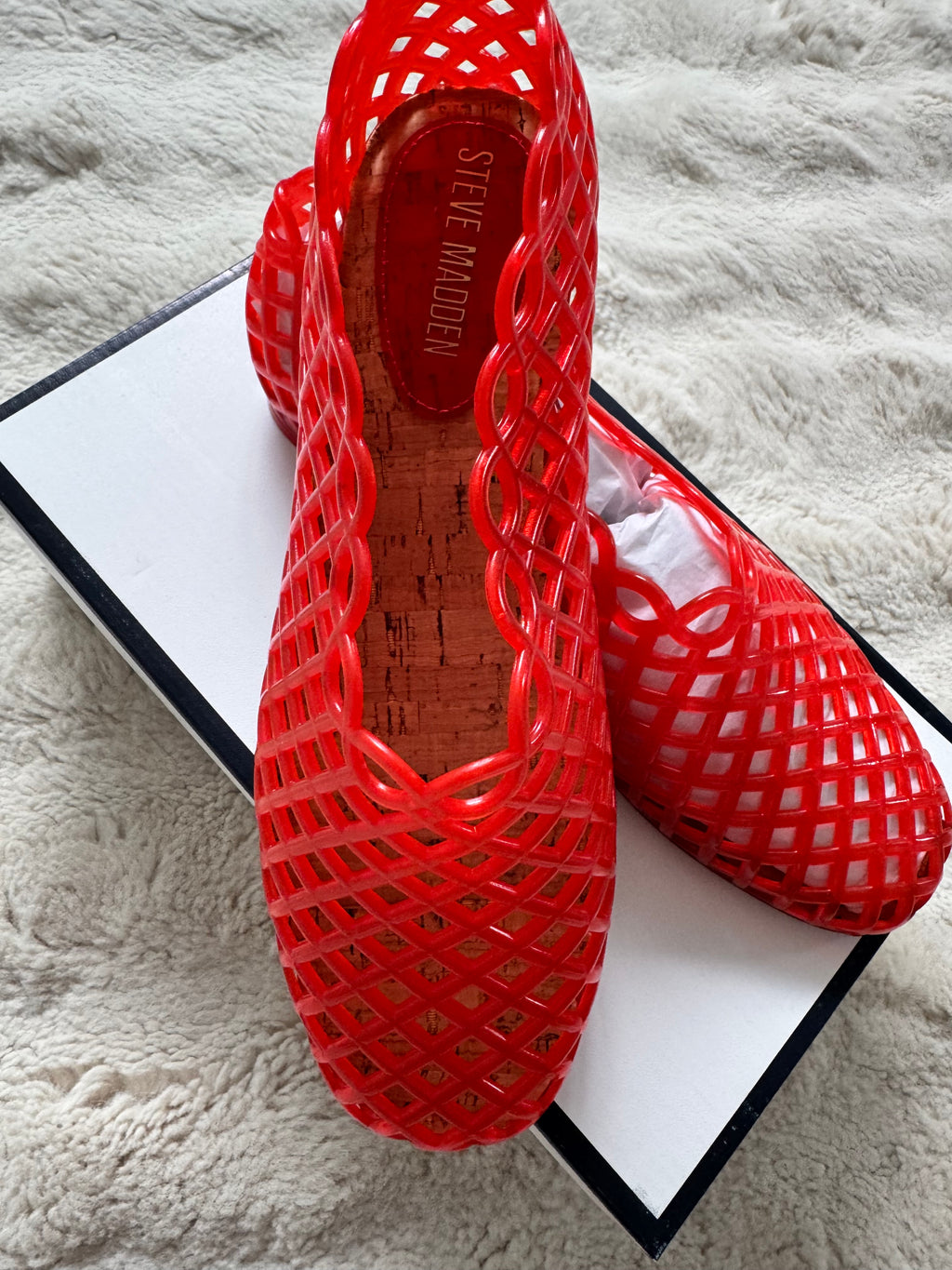 Steve Madden Jelly Flats